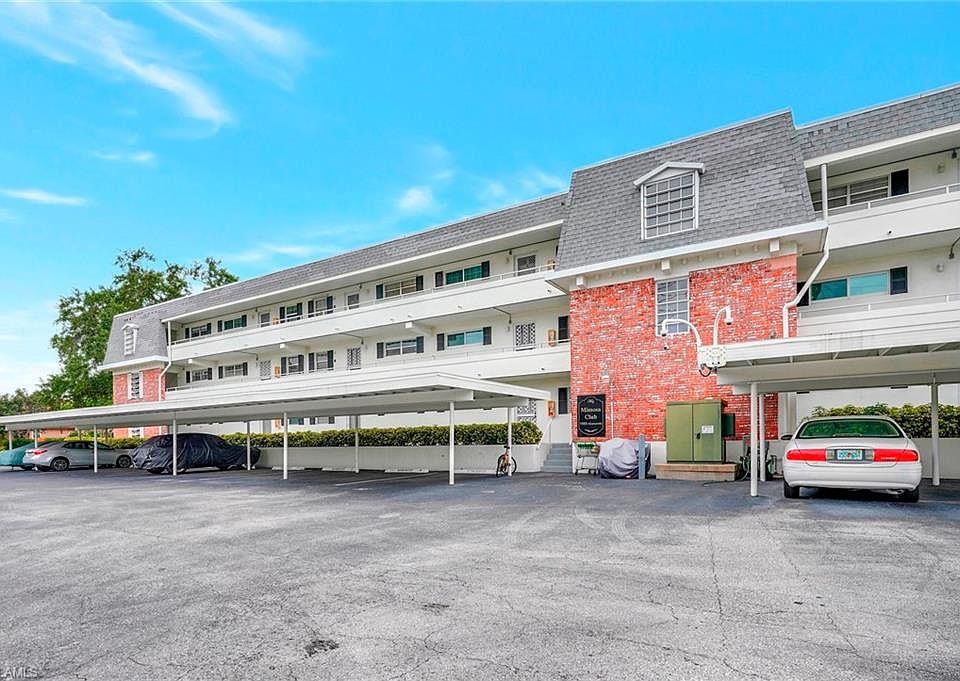 1st image of 1900 Alamanda DR #202