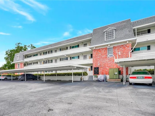 1900 Alamanda DR #202, NAPLES, FL 34102