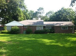 4118 Highway 8, Cleveland, MS 38732