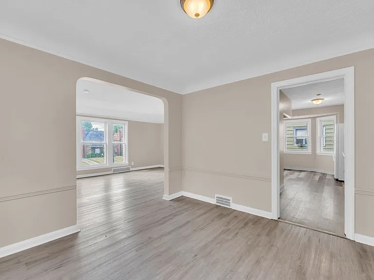 13613 Cedar Rd — Photo 8
