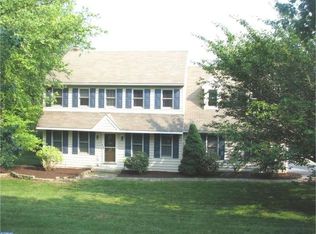 128 Great Oak Dr, Lincoln University, PA 19352