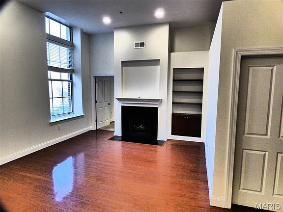 5th image of 1515 Lafayette Ave Unit 403
