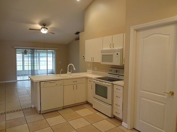 4th image of 230 Chardonnay Pl