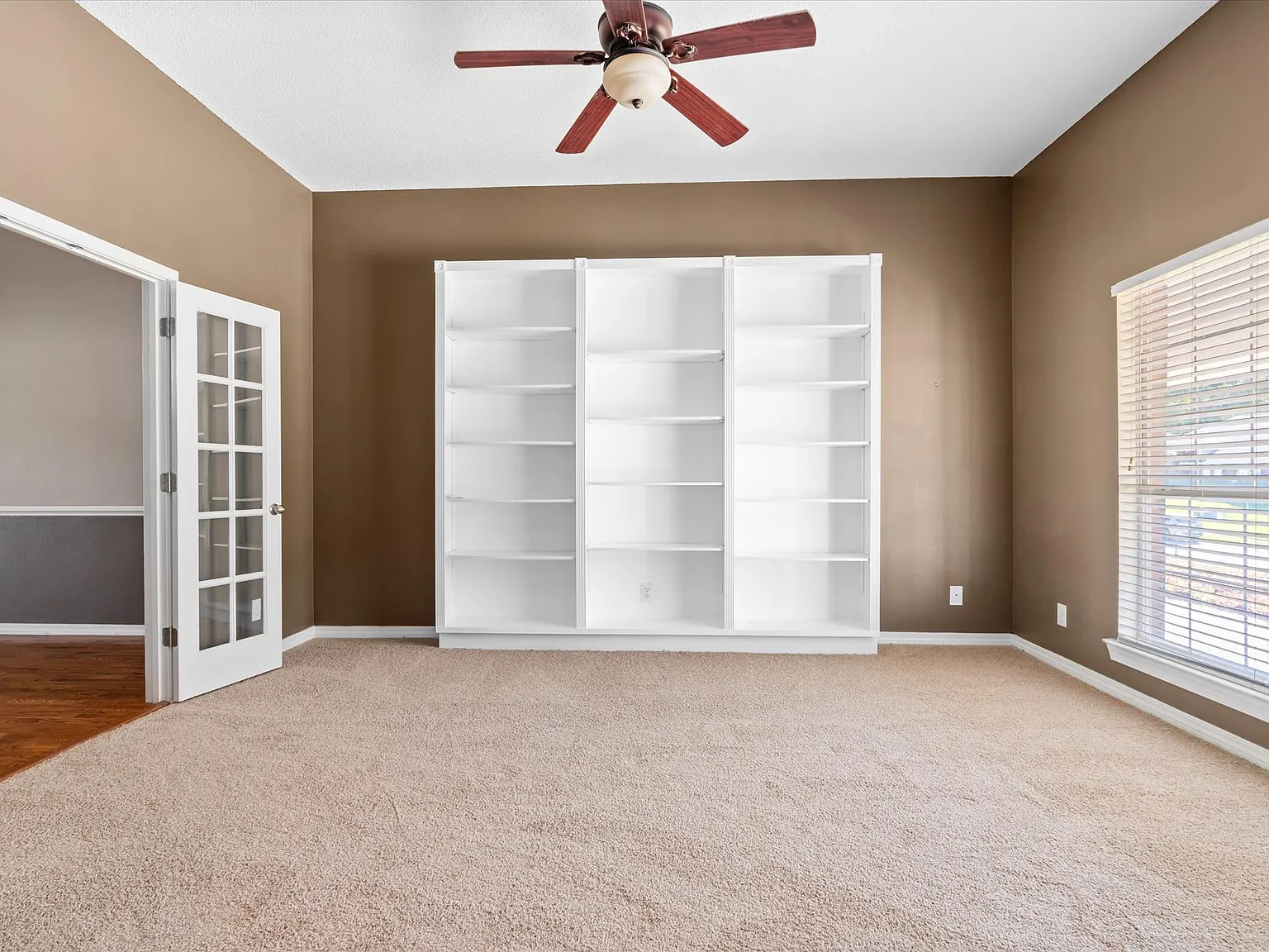 4 bed, 3145 sqft, $2,700 — Photo 4