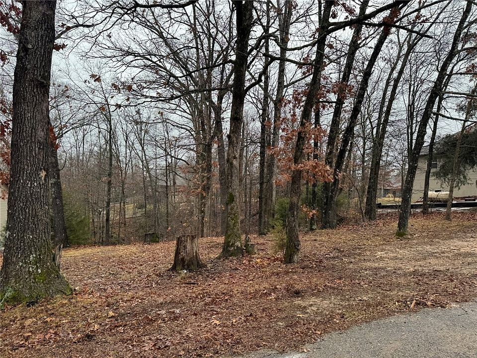 1st image of 7 Headley Ln #7