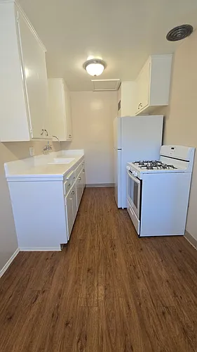 31 Eloise Ave #6 Photo 1