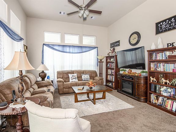 4th image of 7726 Amber Ct