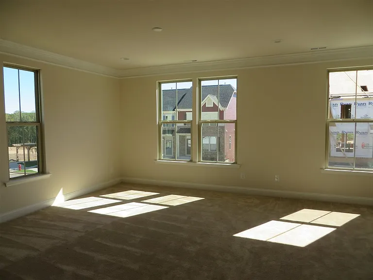 2114 Whitesmith Dr — Photo 6