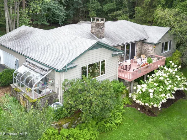 3 Orchard Ln, South Abington Township, PA 18411