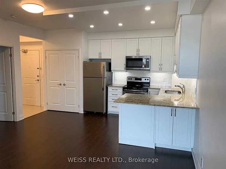 12 Woodstream Blvd #513 — Photo 3