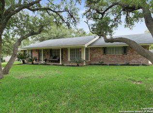 300 Mustang Cir, Hollywood Park, TX 78232