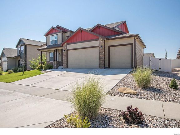 3rd image of 713 Ponderosa Dr