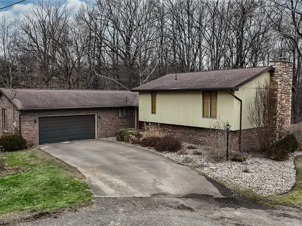 46 Sherman Dr, Marietta, OH 45750