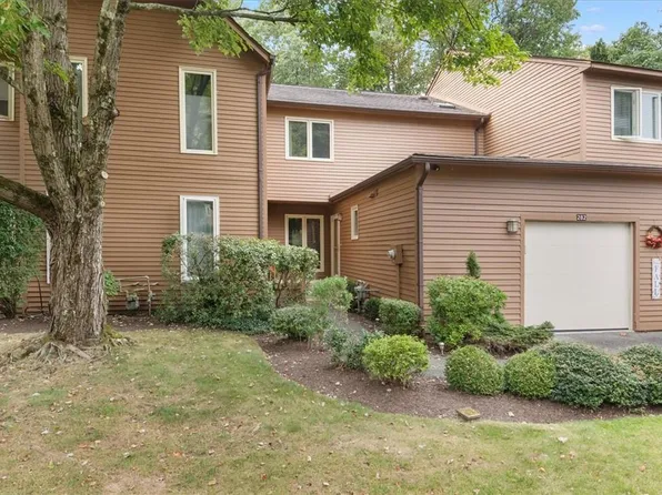 282 Beechwood Lane, Yorktown Heights, NY 10598