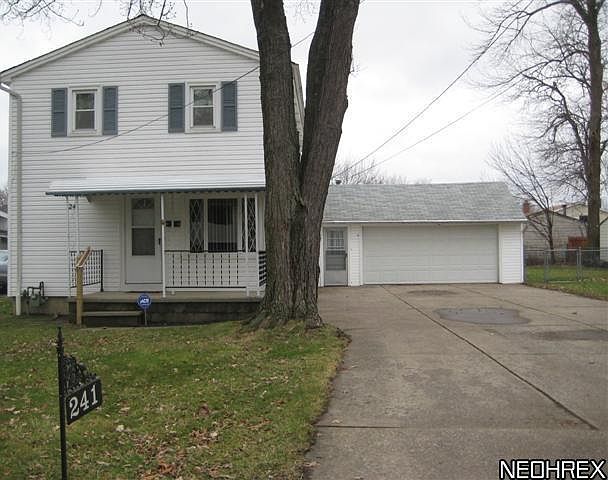 1st image of 241 Parkway Dr
