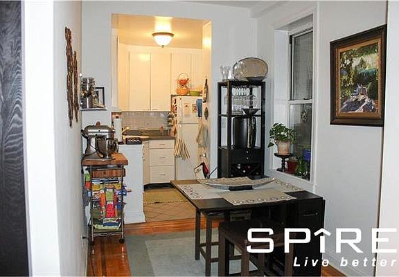 3rd image of 340 W 87th St APT 2A