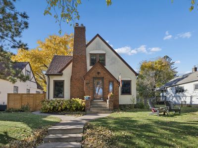 2706 Hayes St NE, Minneapolis, MN, 55418