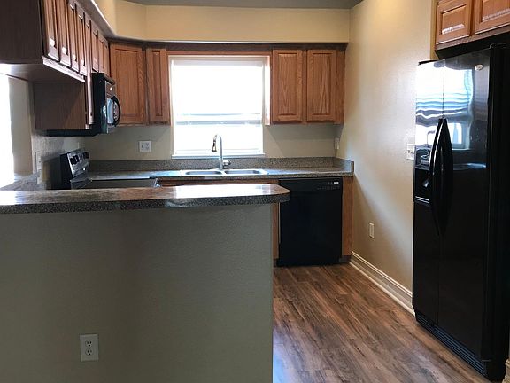 Black Appliances.