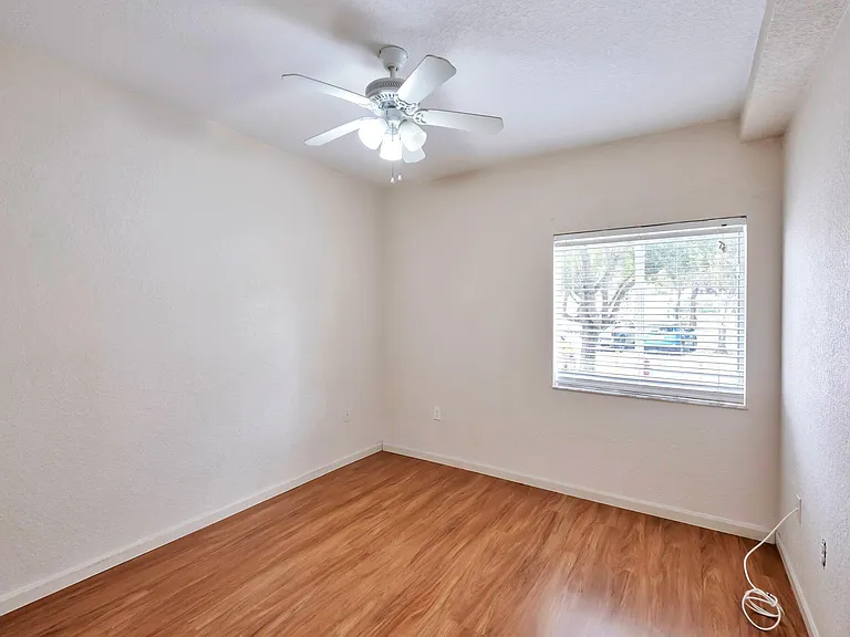 1103 Golden Lakes Blvd #1013 — Photo 14