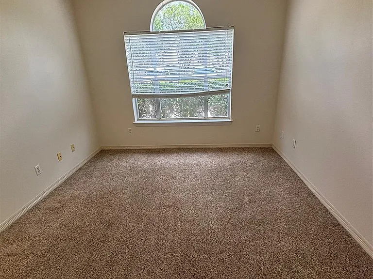 10723 Norchester Village Dr — Photo 9