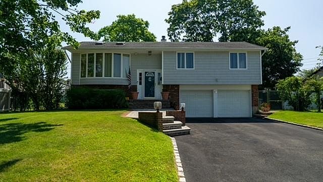 1st image of 81 Country Village Lane