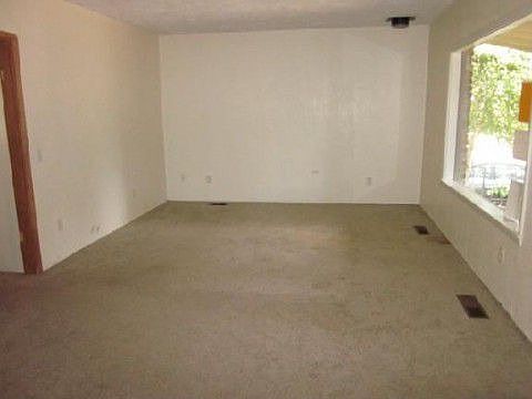 2nd image of 3100 P St