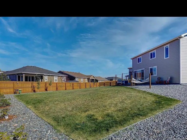 718 Pine Warbler Ct — Photo 3