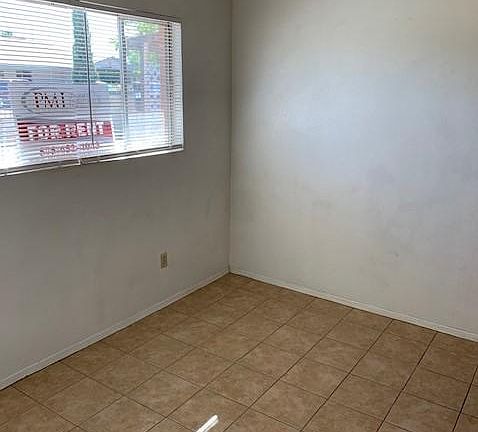 5th image of 1108 Chaparro St #1108CHAP