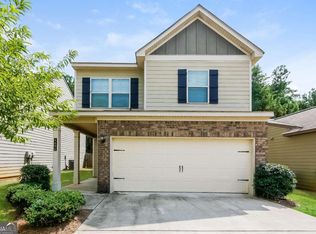 4494 Ravenwood Dr, Union City, GA 30291