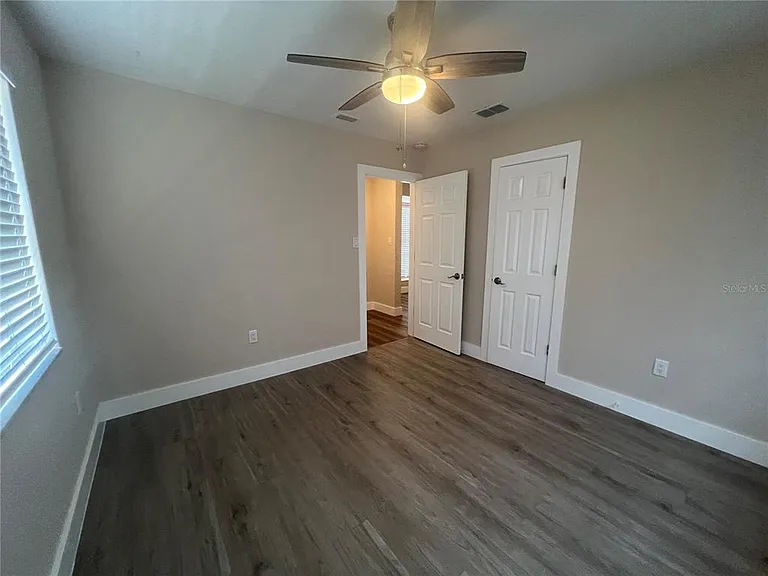 2472 Picnic St — Photo 23