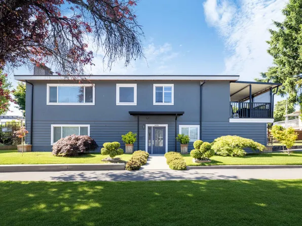 3696 E 26th Ave, Vancouver, BC V5R 1M7