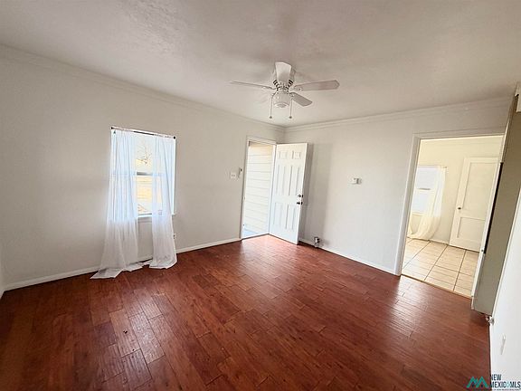 4th image of 604 S 3rd St
