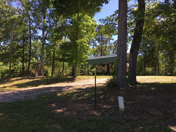 2nd image of 150 Casablanca Dr