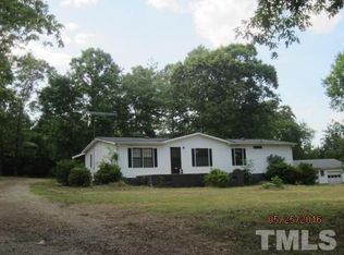 591 Nocarva Rd, Macon, NC 27551