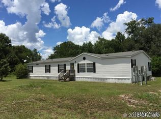 104 Augusta Ave, Satsuma, FL 32189