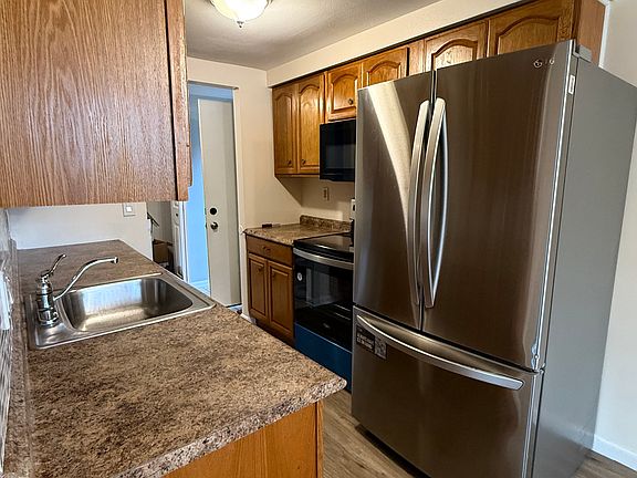 5th image of 674 Idlewood Blvd #3