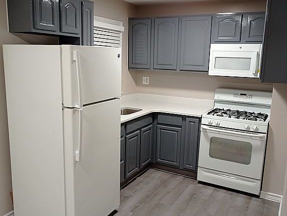 2nd image of 1911 Goodnaw St #0