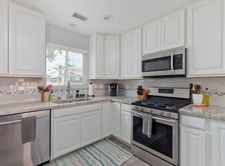 9482 Stoyer Dr, Santee, CA 92071