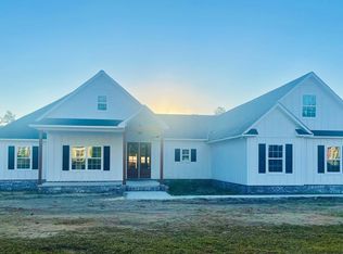 482 Cromwell Cir, Douglas, GA 31535