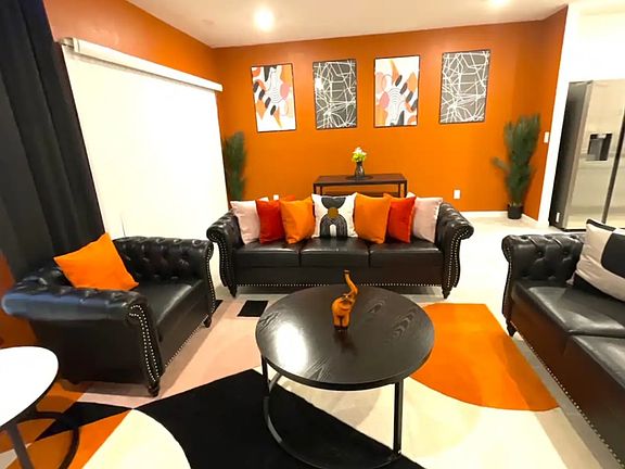 2nd image of 3217 Penny Cove Ln