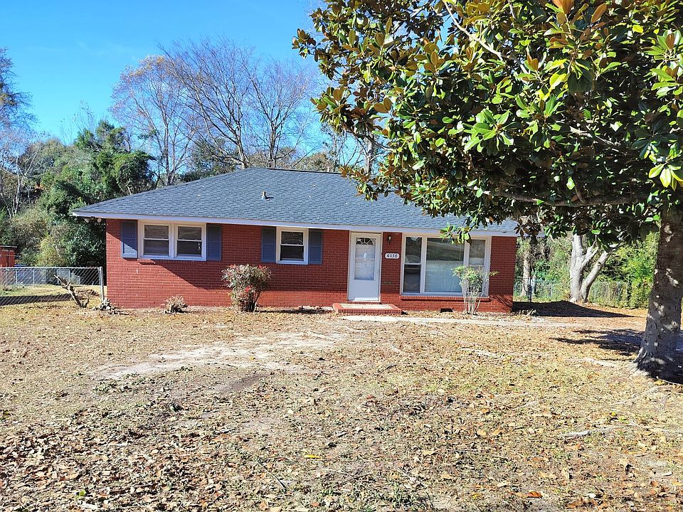 1st image of 4038 Village Dr