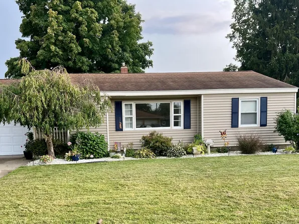 705 Devonshire Dr, Sturgis, MI 49091