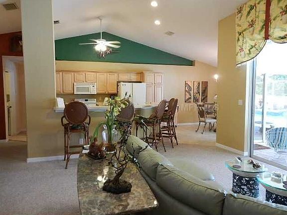 4th image of 2356 Nekoma Ave