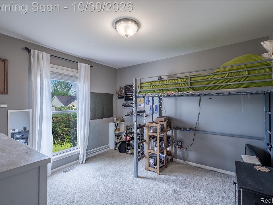 274 Creekwood Cir, photo 16