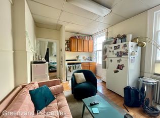 2221 Spring Garden St APT 2R, Philadelphia, PA 19130