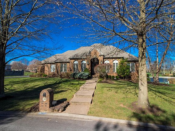 2nd image of 104 Mallard Ct