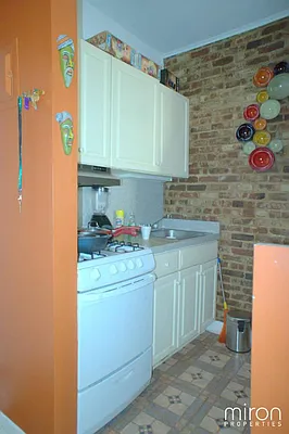 Rented by Miron Properties | media 15