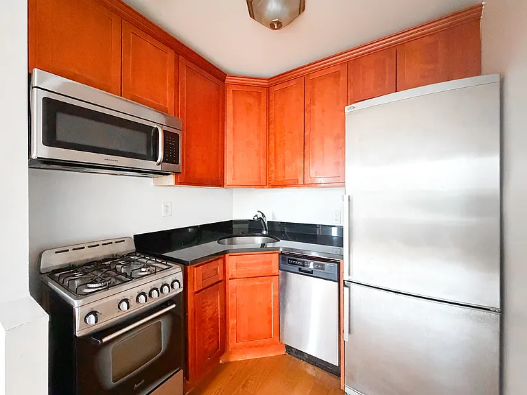 567 W 125th St #6B — Photo 3