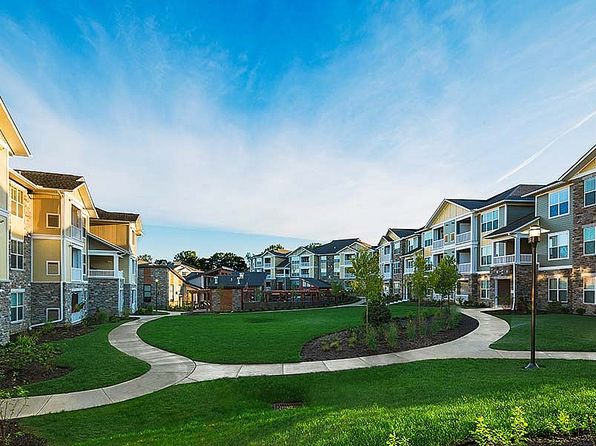 430 Ascent Dr APT 6008