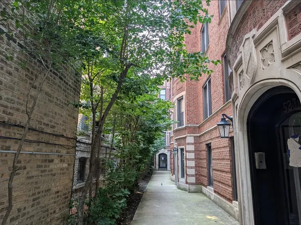 5235 N Winthrop Ave APT 2, Chicago, IL 60640